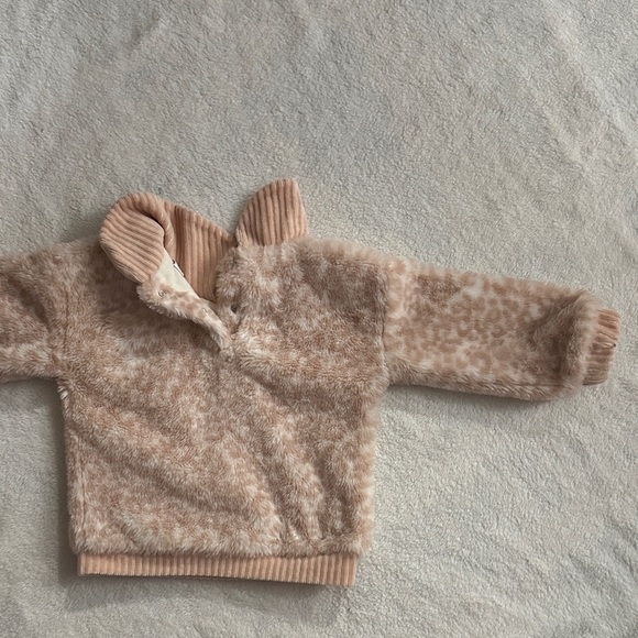Ribbed Collar Leopard Baby Sweater - Picture 4 of 6